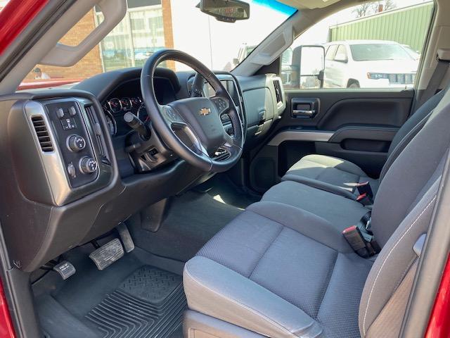 Chevrolet Silverado 2500HD LT Crew Cab Long Box 4WD 2019