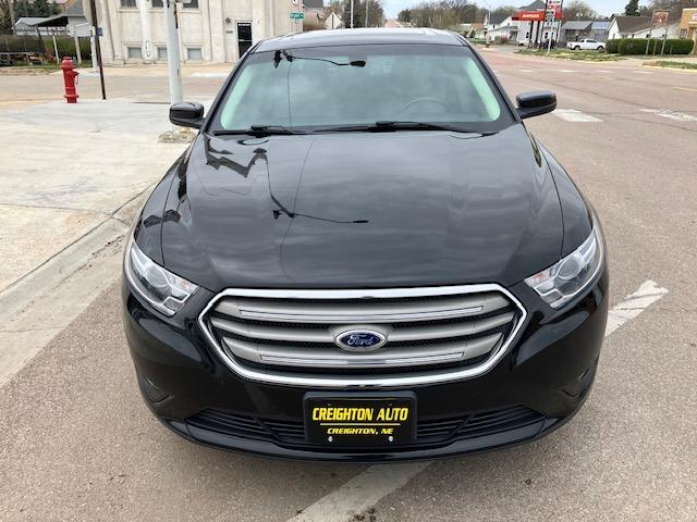 Ford Taurus SEL FWD 2016