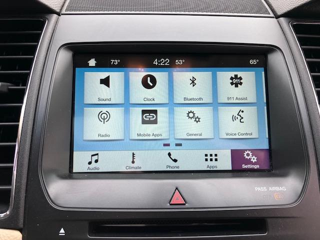 Ford Taurus SEL FWD 2016