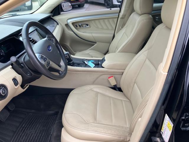 Ford Taurus SEL FWD 2016