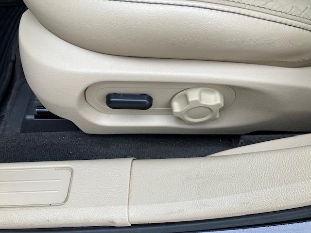 Ford Taurus SEL FWD 2016