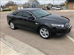 2016 Ford Taurus 