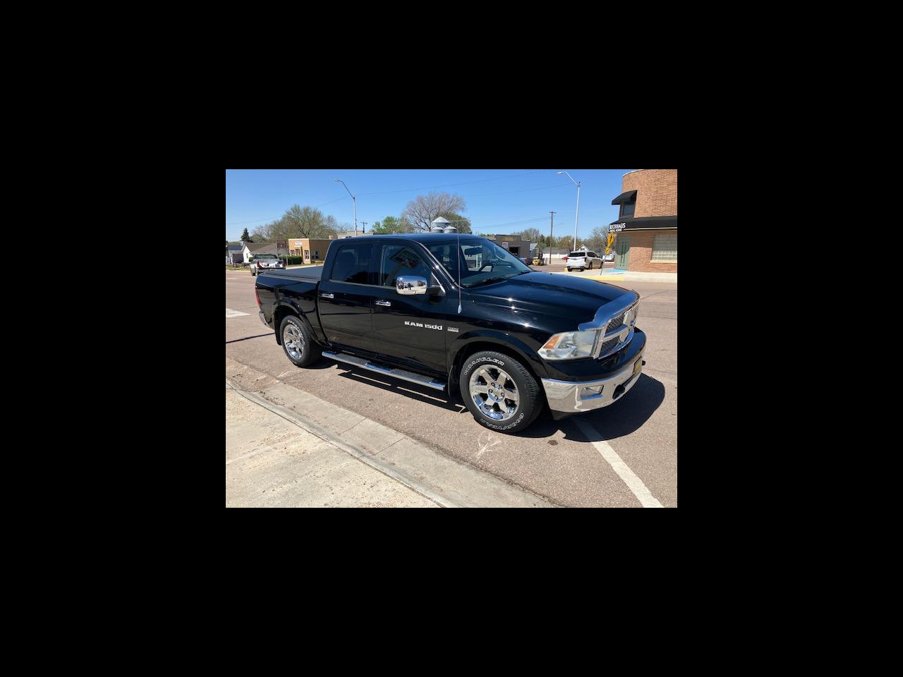 RAM 1500 Laramie Crew Cab 4WD 2012