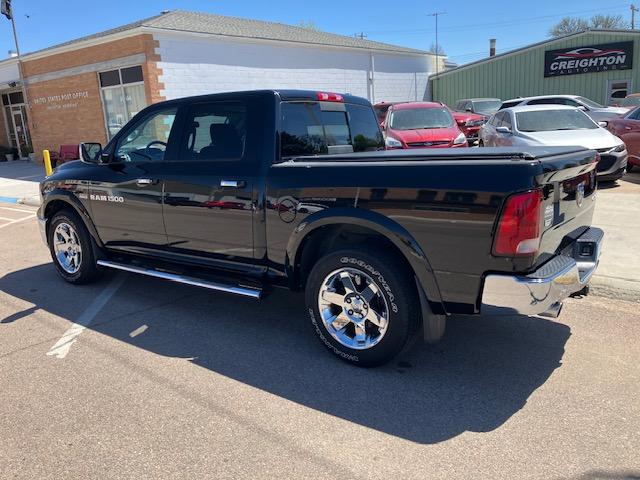 RAM 1500 Laramie Crew Cab 4WD 2012