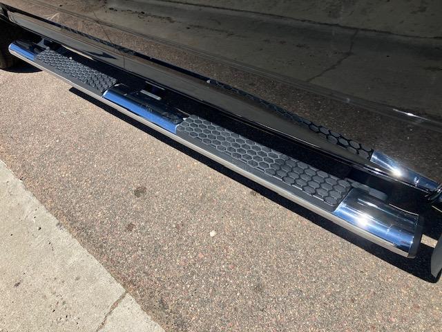 RAM 1500 Laramie Crew Cab 4WD 2012