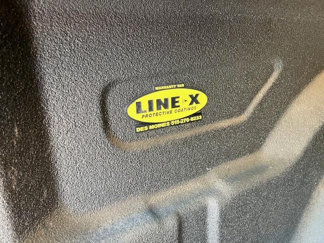 RAM 1500 Laramie Crew Cab 4WD 2012