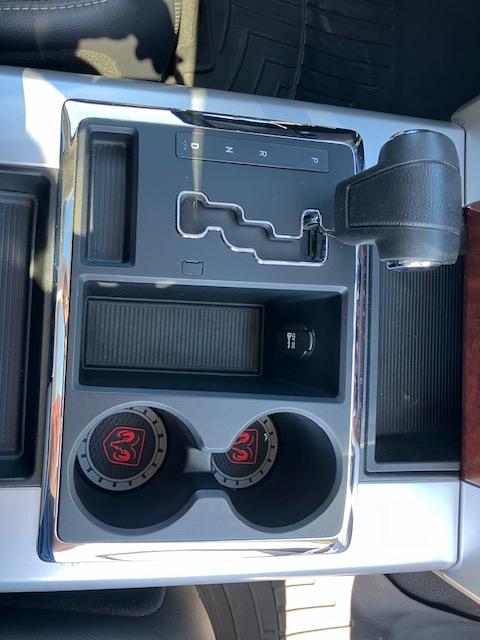 RAM 1500 Laramie Crew Cab 4WD 2012