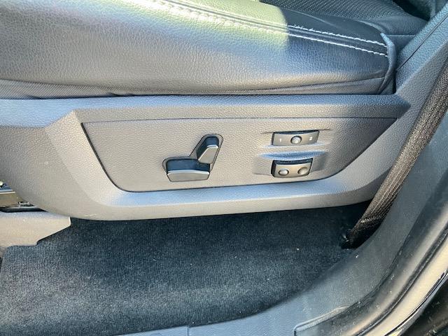 RAM 1500 Laramie Crew Cab 4WD 2012