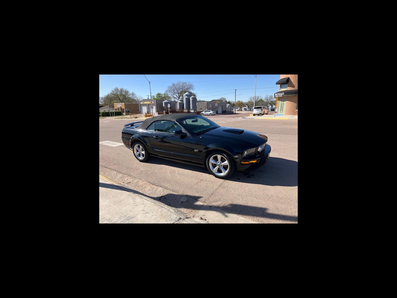 Ford Mustang GT Premium 2D Convertible 2008