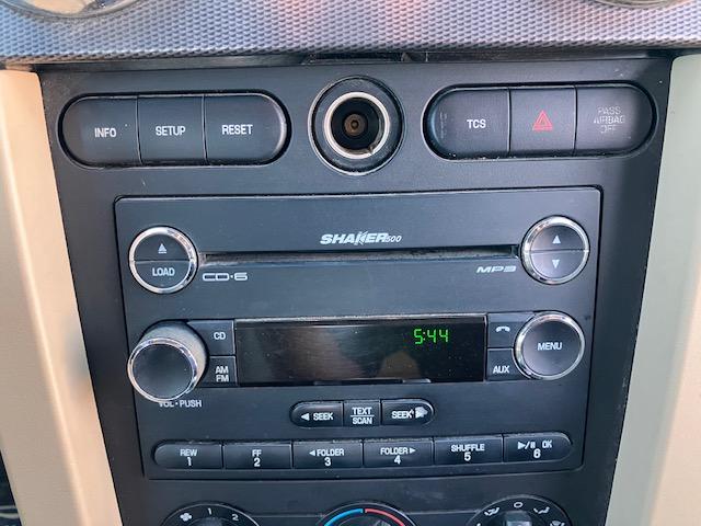 Ford Mustang GT Premium 2D Convertible 2008