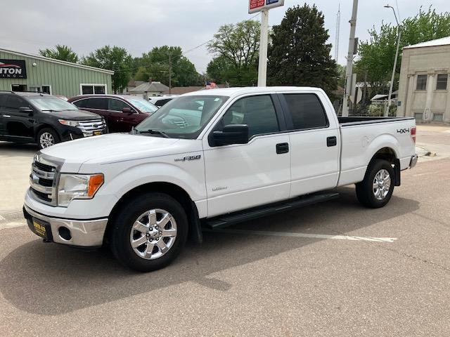 Ford F-150 SuperCrew 139" XLT 4WD 2014