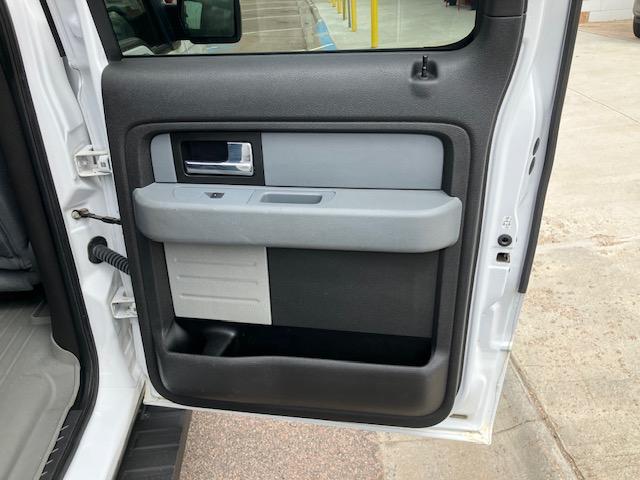 Ford F-150 SuperCrew 139" XLT 4WD 2014