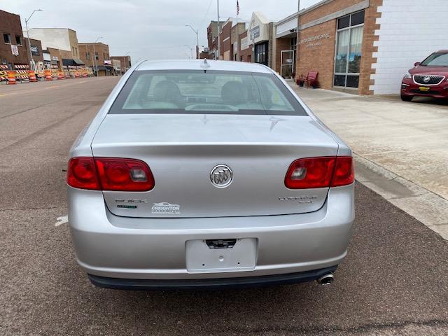 Buick Lucerne CXL 2010