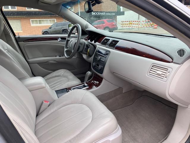 Buick Lucerne CXL 2010