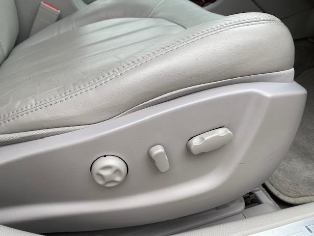 Buick Lucerne CXL 2010