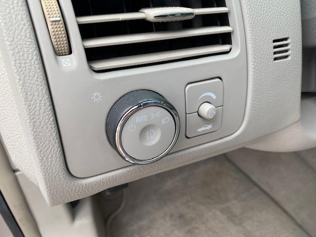 Buick Lucerne CXL 2010