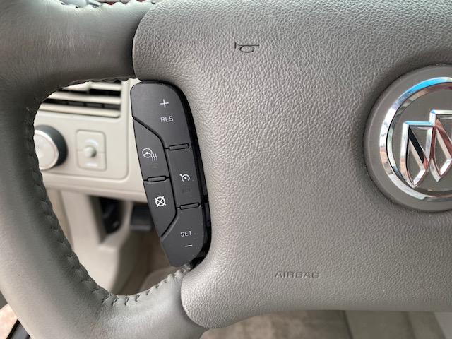 Buick Lucerne CXL 2010