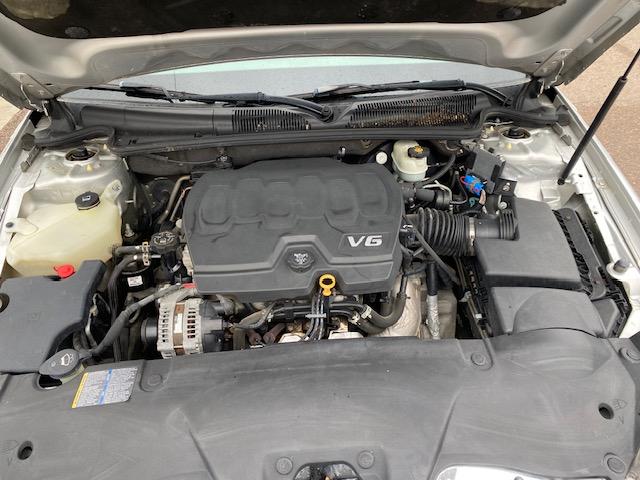 Buick Lucerne CXL 2010