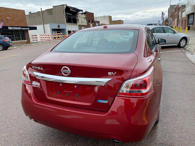 Nissan Altima 2.5 SV 2013