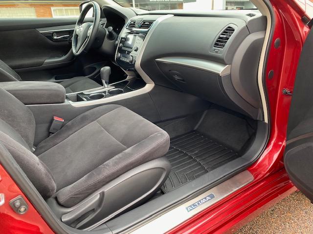 Nissan Altima 2.5 SV 2013