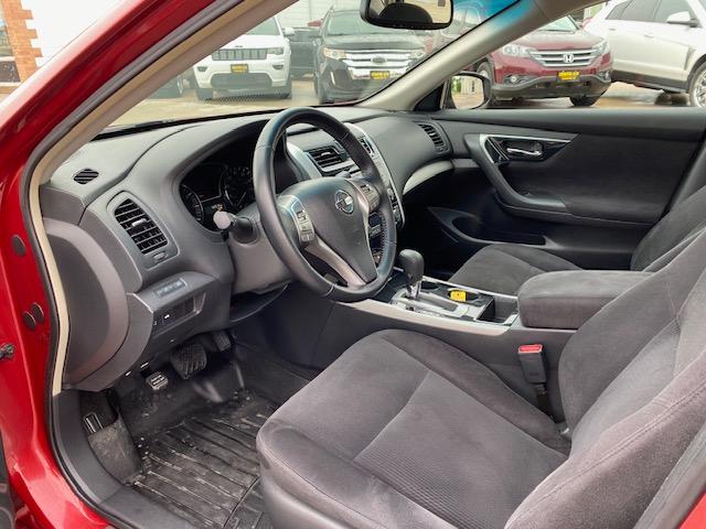 Nissan Altima 2.5 SV 2013