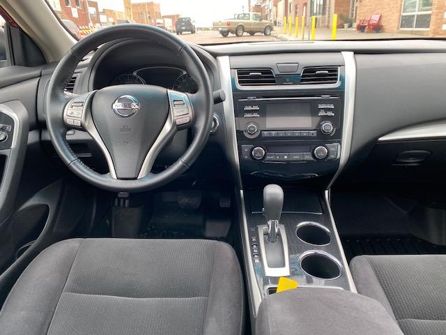 Nissan Altima 2.5 SV 2013