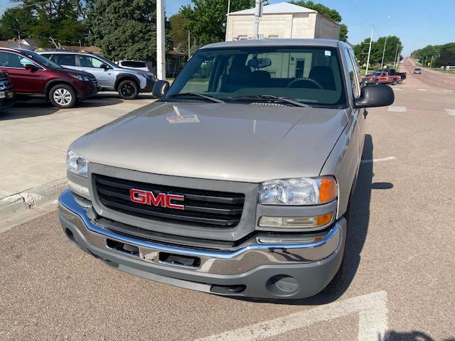 GMC Sierra 1500 Ext. Cab Long Bed 2WD 2005