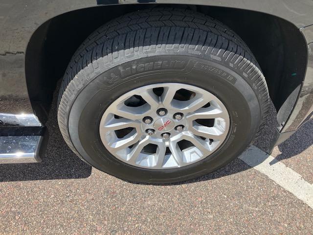 GMC Yukon XL SLE 4WD 2018
