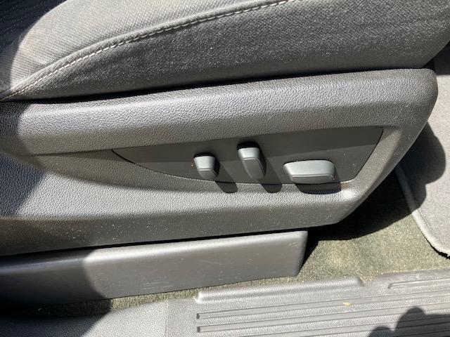 GMC Yukon XL SLE 4WD 2018