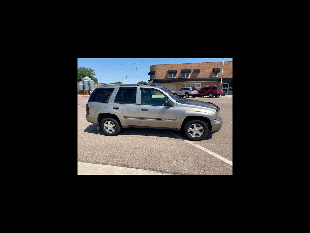 2002 Chevrolet TrailBlazer LS 4WD