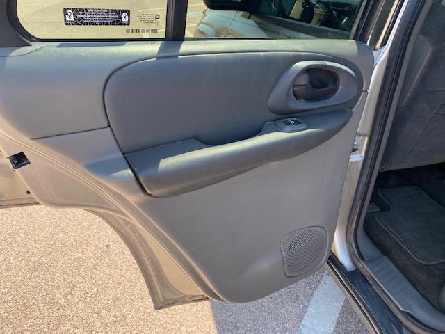 Chevrolet TrailBlazer LS 4WD 2002