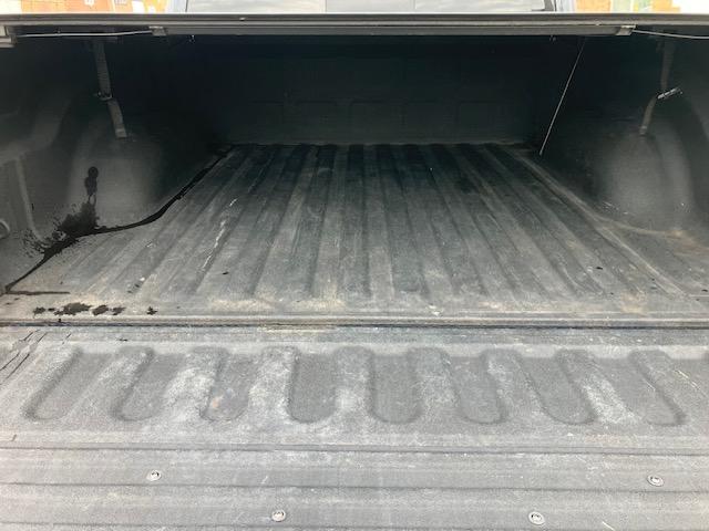 RAM 1500 SLT Crew Cab SWB 4WD 2017