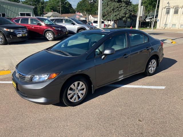 Honda Civic LX Sedan 5-Speed AT 2012