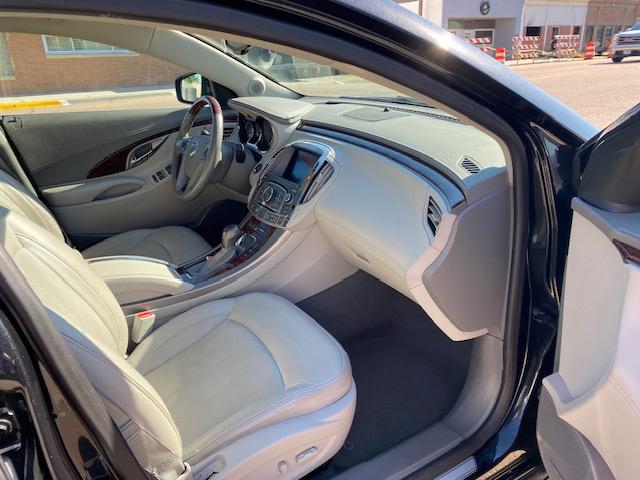 Buick LaCrosse Premium Package 3, w/Leather 2012