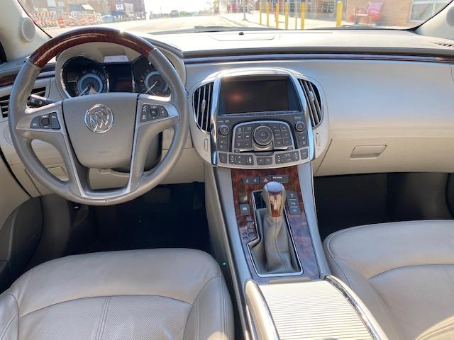 Buick LaCrosse Premium Package 3, w/Leather 2012