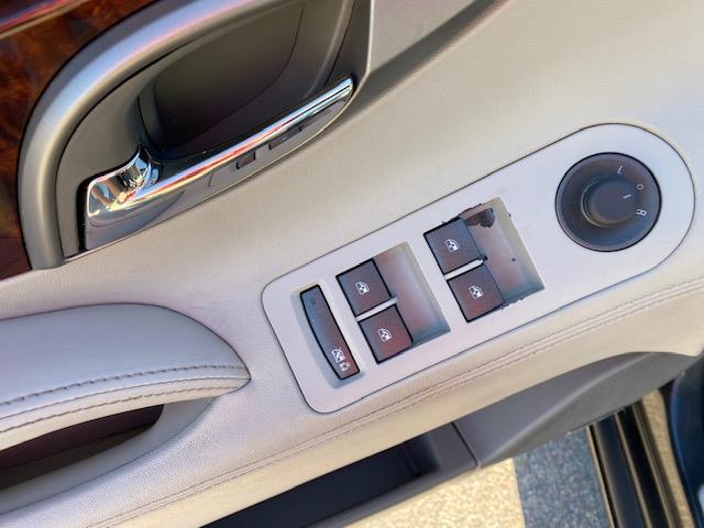 Buick LaCrosse Premium Package 3, w/Leather 2012