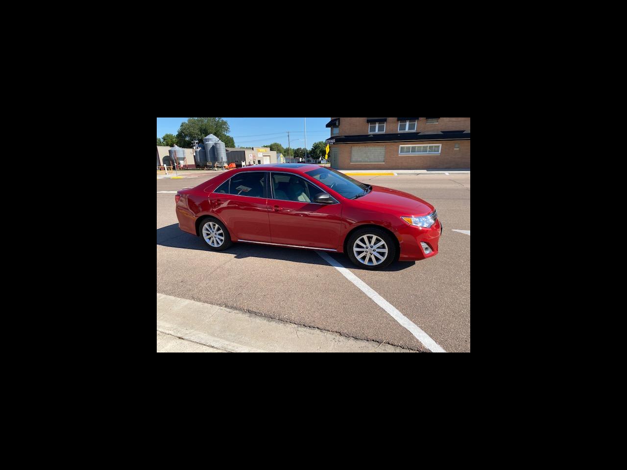 Toyota Camry XLE 2013