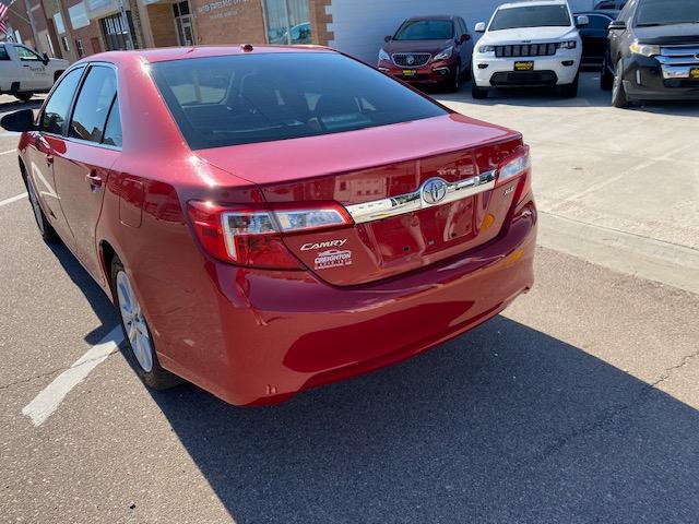 Toyota Camry XLE 2013