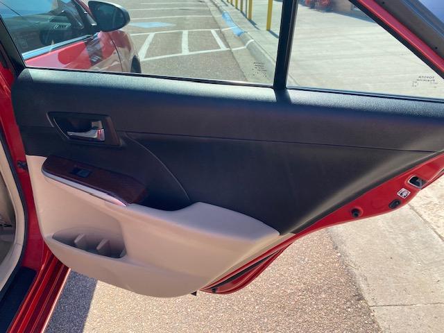 Toyota Camry XLE 2013