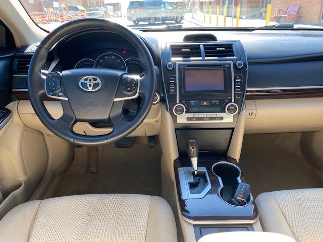 Toyota Camry XLE 2013