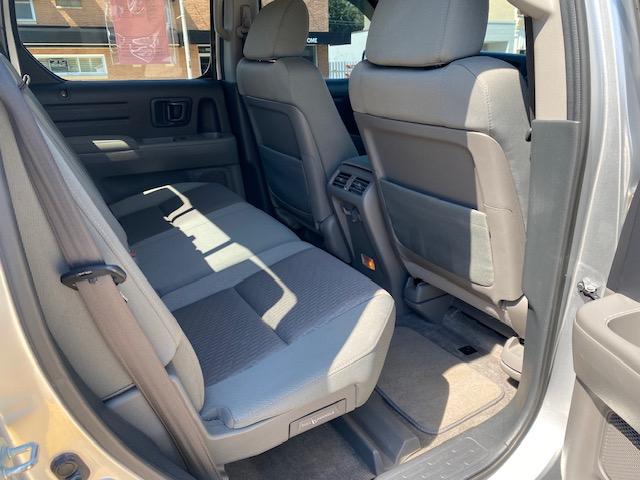 Honda Ridgeline RTS 2011