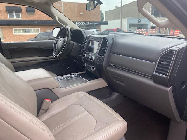 Ford Expedition MAX Limited 4WD 2021