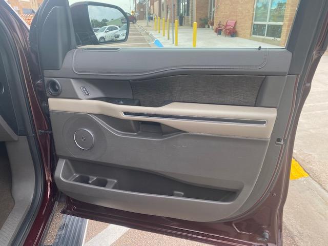 Ford Expedition MAX Limited 4WD 2021