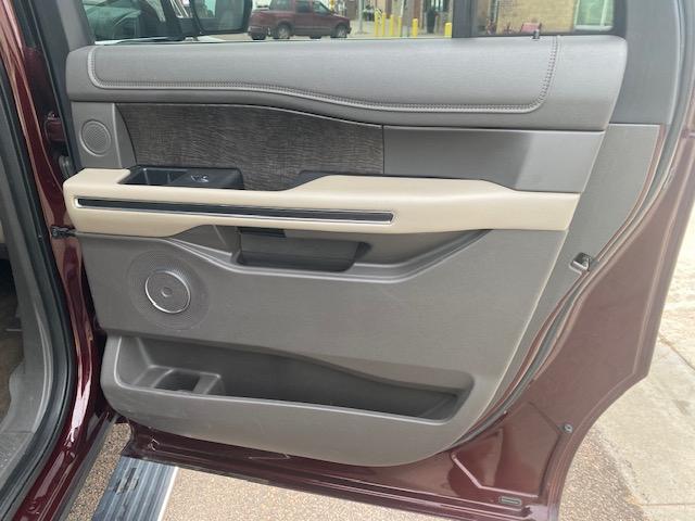 Ford Expedition MAX Limited 4WD 2021