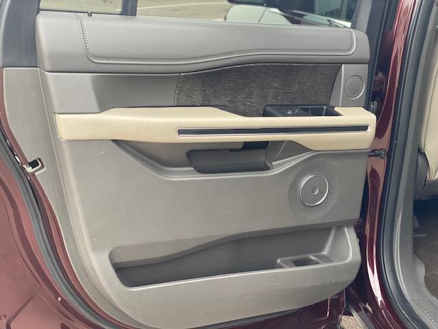 Ford Expedition MAX Limited 4WD 2021