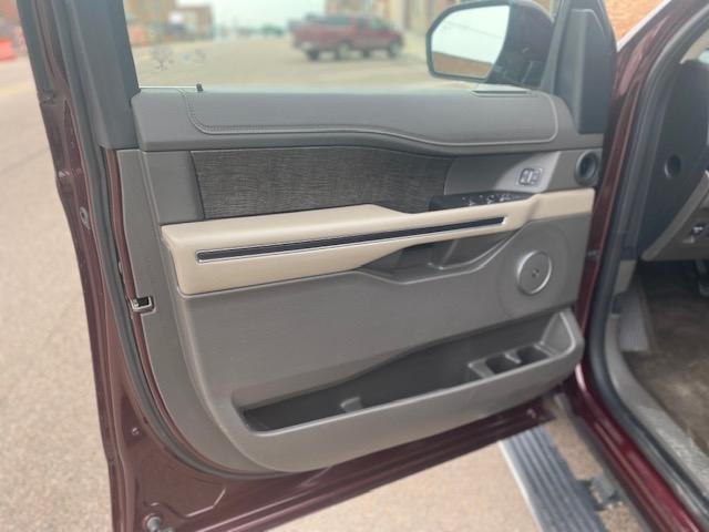 Ford Expedition MAX Limited 4WD 2021