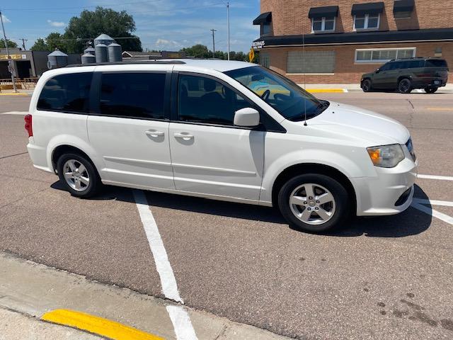 Dodge Grand Caravan SXT 2012