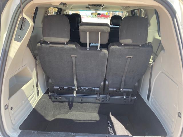 Dodge Grand Caravan SXT 2012