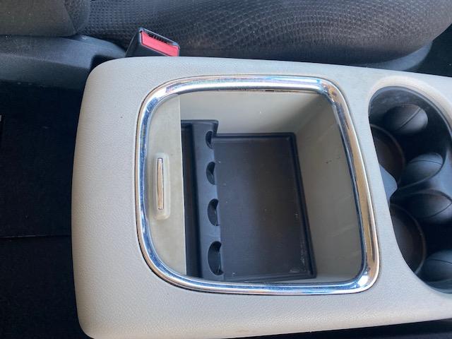 Dodge Grand Caravan SXT 2012