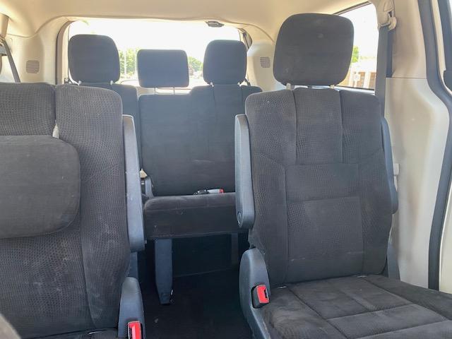 Dodge Grand Caravan SXT 2012